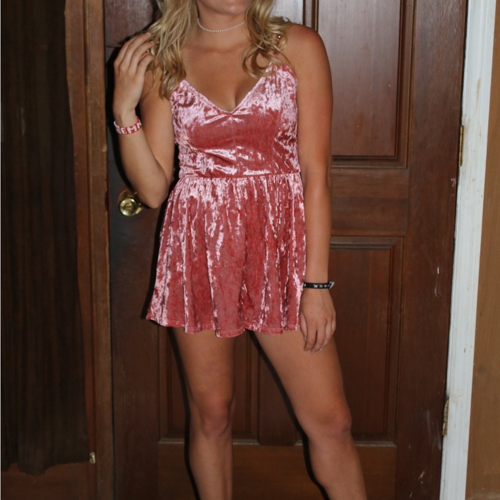 L.A. Hearts Velour Velvet Pink Strappy Romper